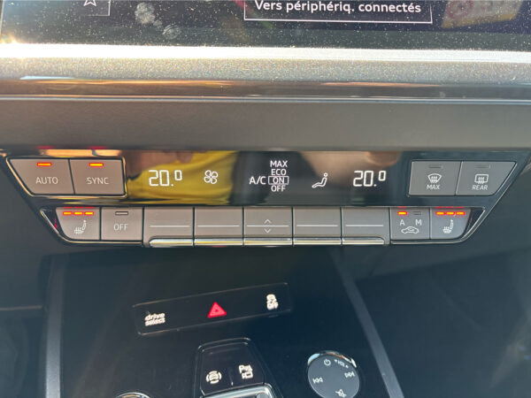 Audi Q4 e-tron  40 S line 82 kWh - Image 19