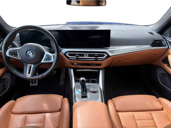 BMW i4 Gran Coupe M50 83.9 kWh - Image 10